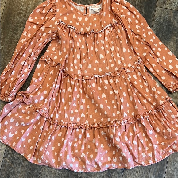 Cat & Jack- Peach Dress w/Hearts - Picture 6 of 9